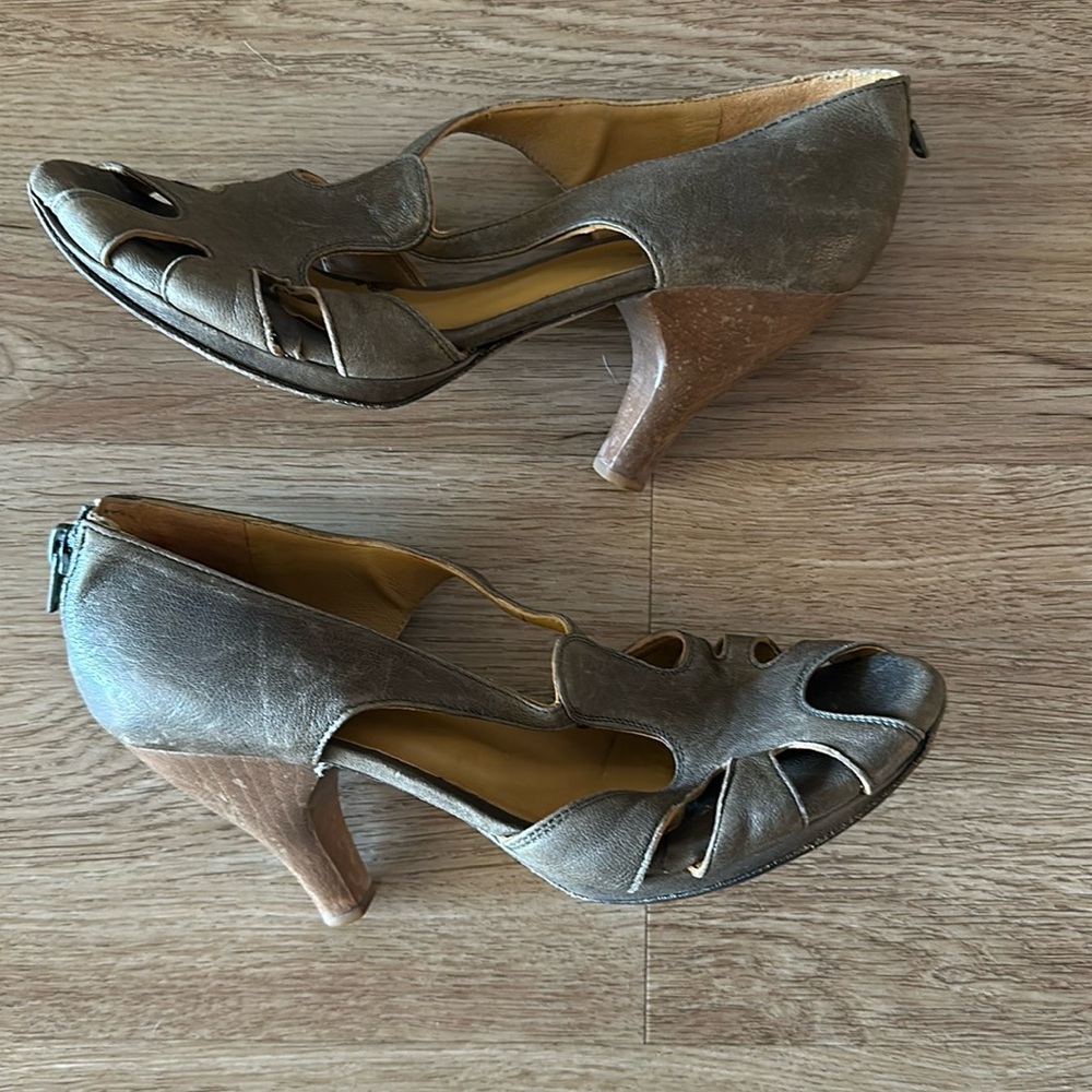 Coclico Women Wood Heel Straps Peep Toe Pumps Brown Leather Size 37